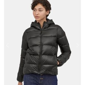 NWT {Patagonia} Raven Rocks Hooded Down Jacket